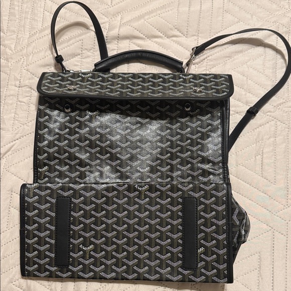 Geometric Patterned Backpack - Picture 1 of 9